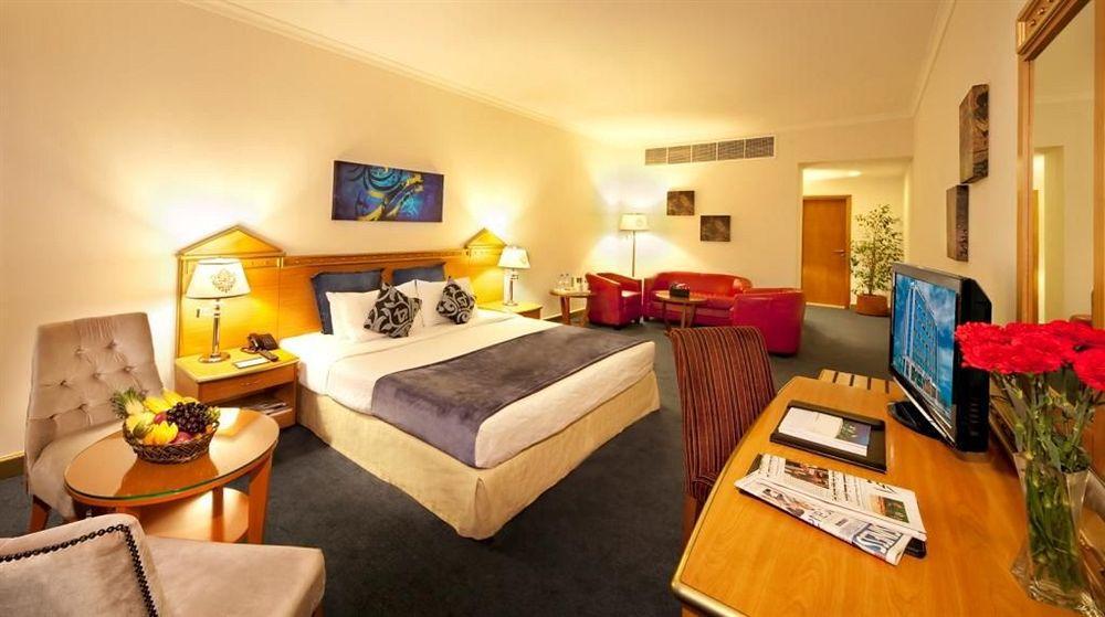 Coral Oriental Dubai Hotel Room photo
