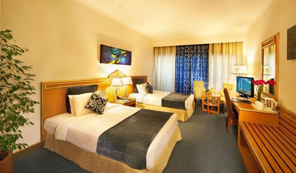 Coral Oriental Dubai Hotel Room photo